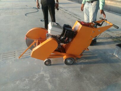 Concrete Cutter - Steel Material, Blade Size 8-28 In, Cutting Depth 225 Mm, Honda/greas/electric Motor 13 Hp, 30 Ltr Water Tank, Weight 180 Kg