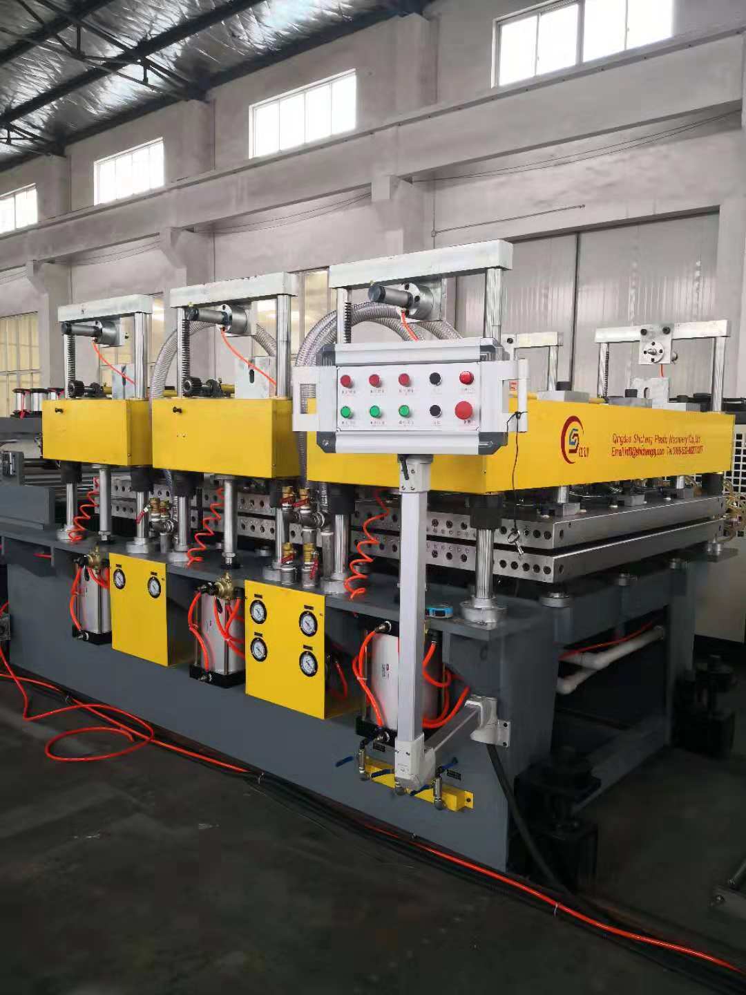 Automatic Plastic Construction Formwork Machine