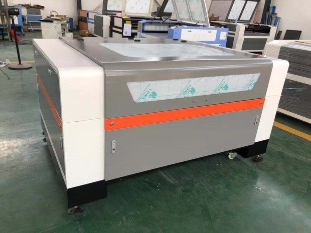 Automatic 100w 1390 Laser Cutting And Engraving Machine