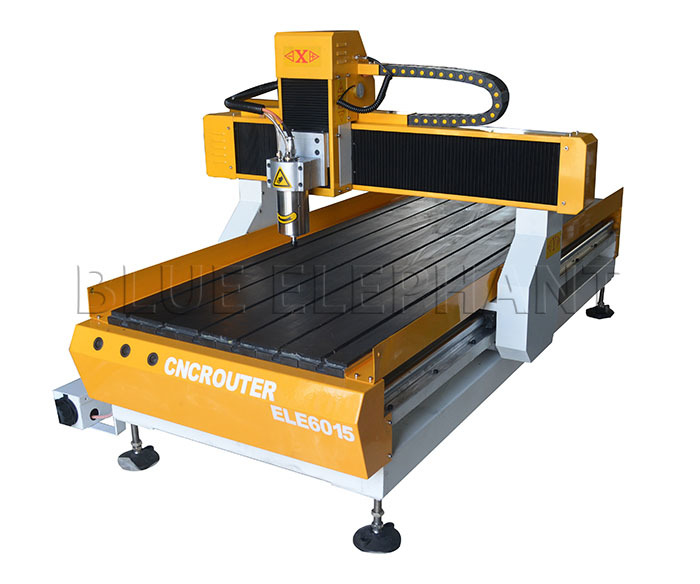 Vacuum Cleaning System 6015 Mini Desktop Cnc Router , Advertising Wood Cutting Machine For Pcv Art Crafts