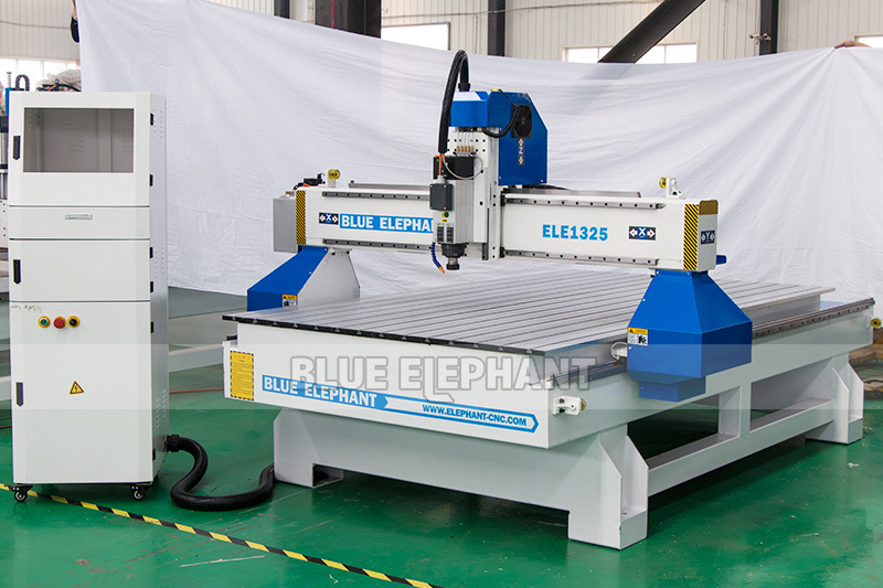 3 Axis Cnc Router - Metal, 1300x2500x200mm | High Precision, Automatic Oil Mist Cooling, Weihong Control System, Powerful Italy Hsd Spindle