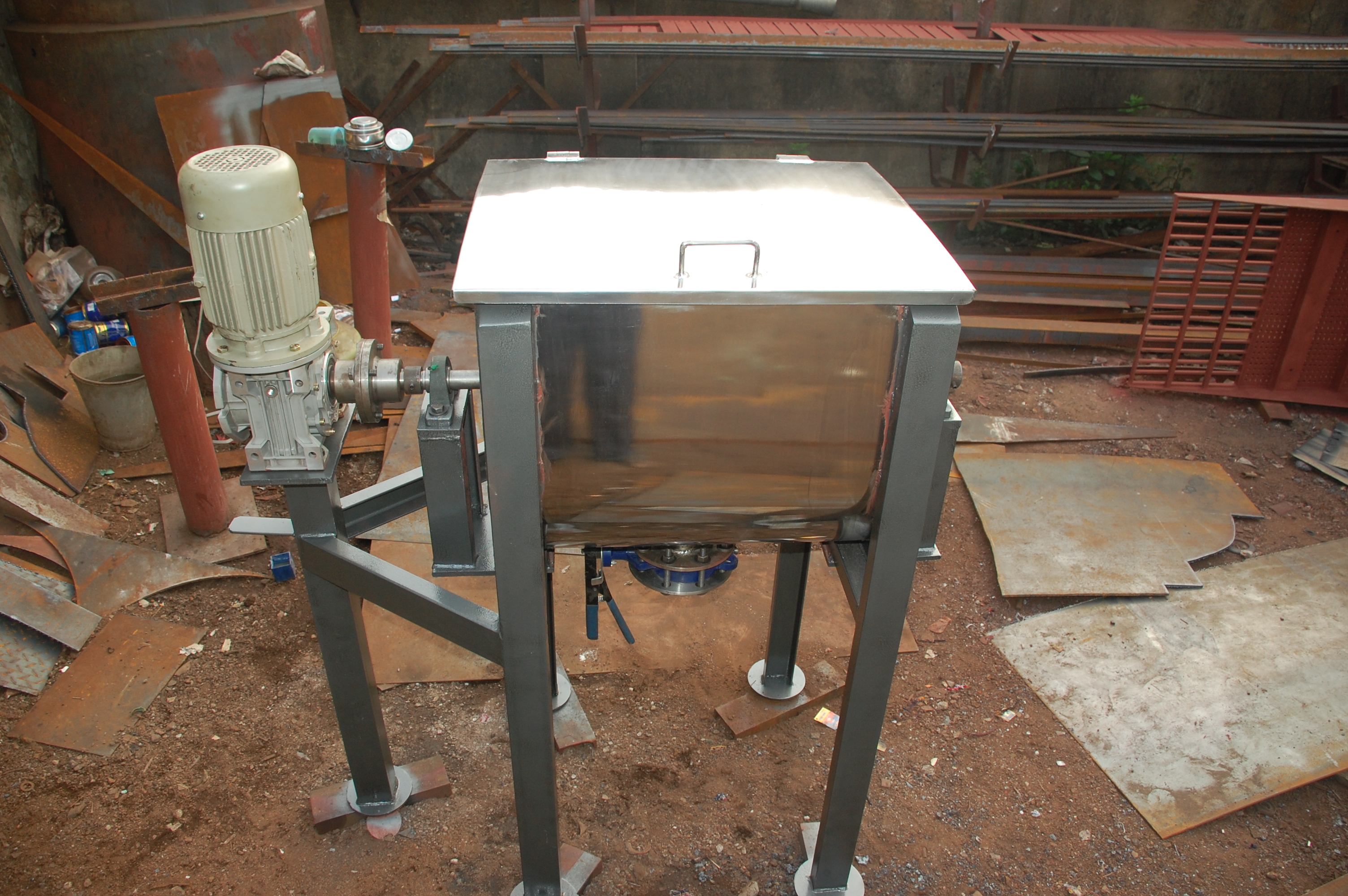 Pharmaceutical Powder Mixer