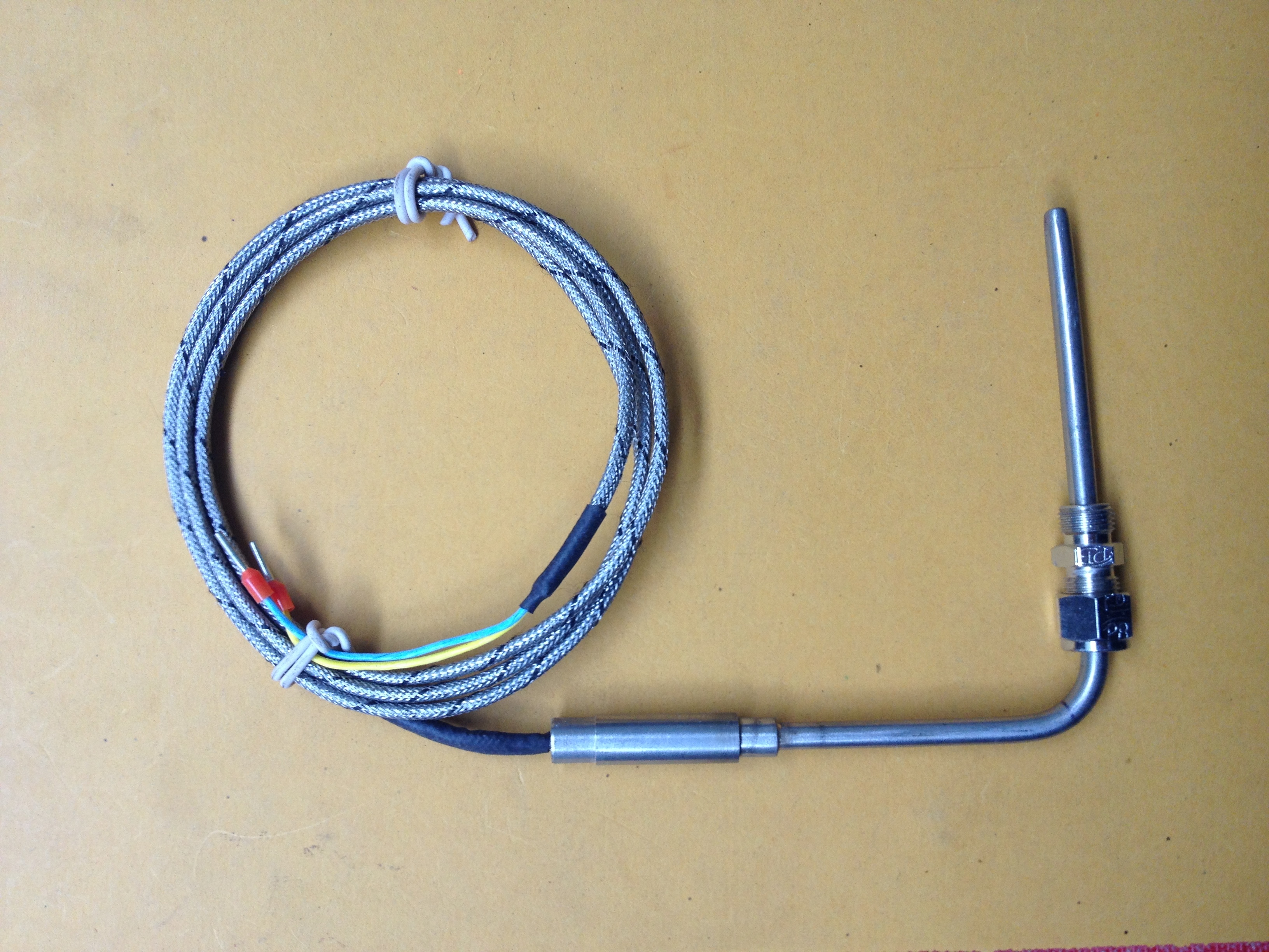 Thermocouple - Customized Sensor Types, Temperature Range 0-1200â°c, Length 2m | Features Dual Display, Water Resistant, Long Functional Life