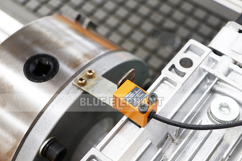 Vacuum Cleaning System 1212 Cnc Router Desktop Cnc Wood Carving Machine With Hqd Air Cooling Spindle