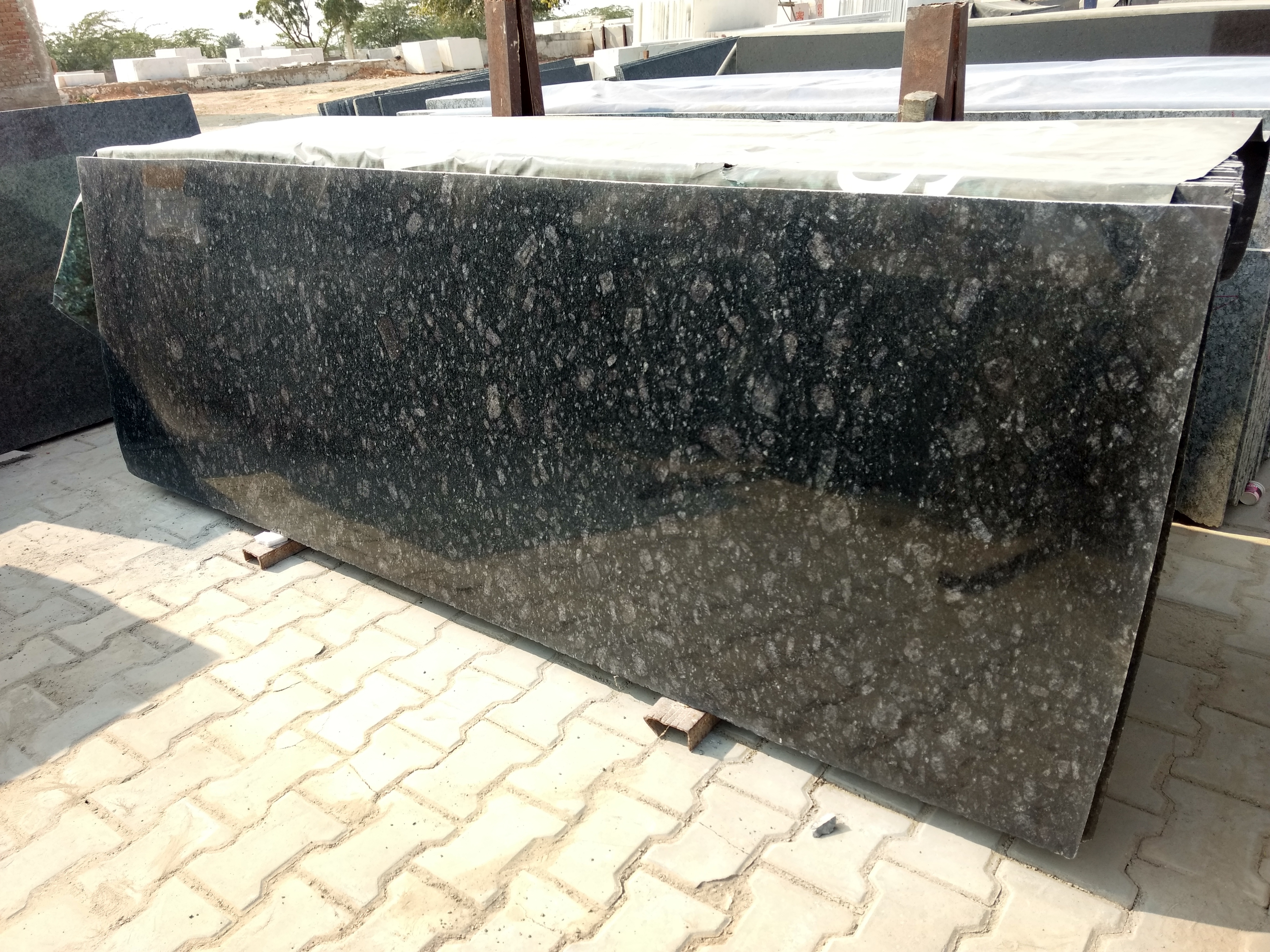 Kotda Black Granite Application: Flooring