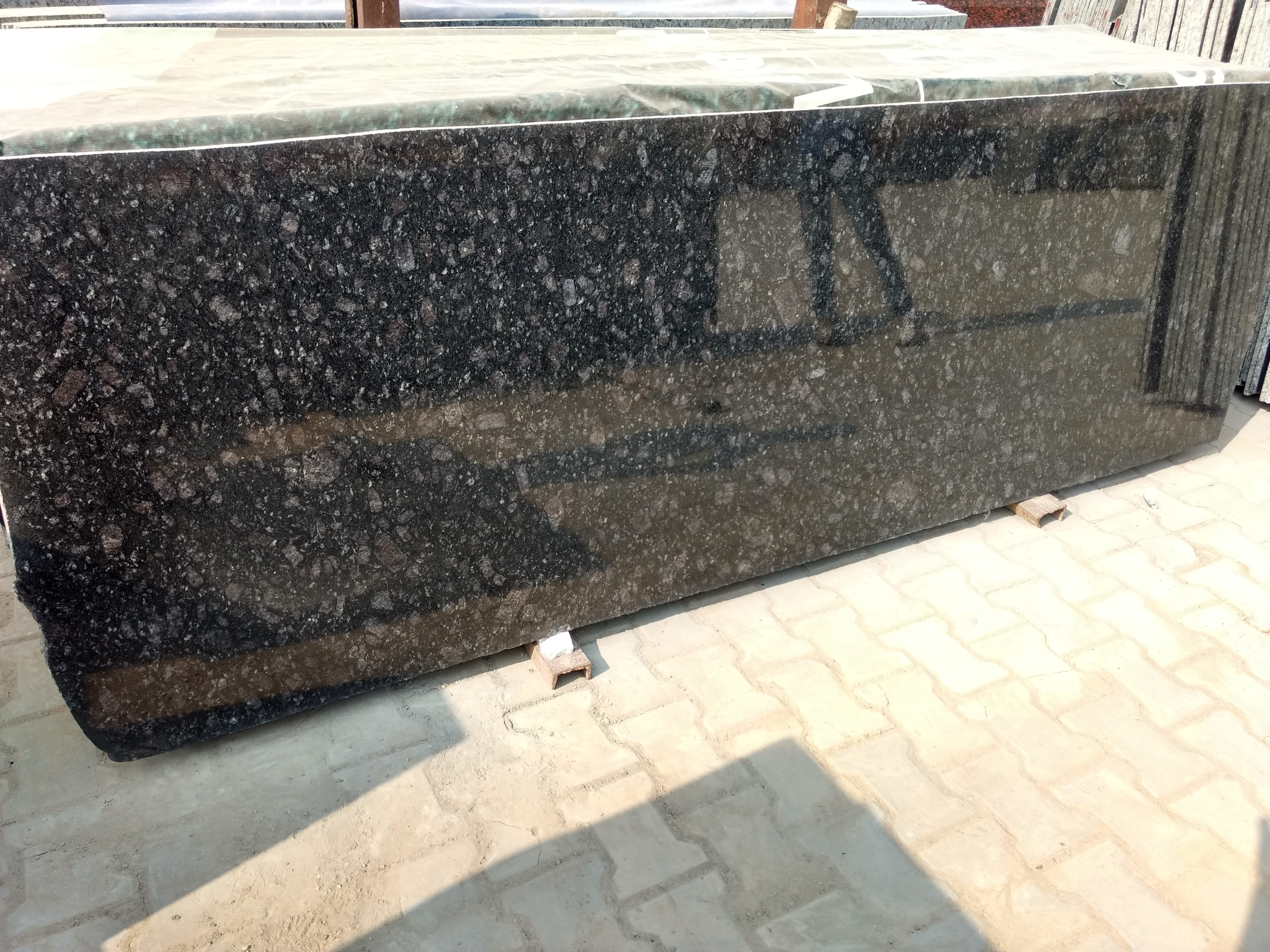 Kotda Black Granite Application: Flooring