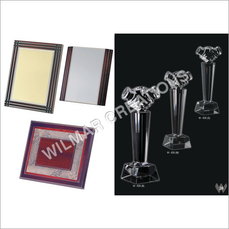 ट्रॉफी और मोमेंटो