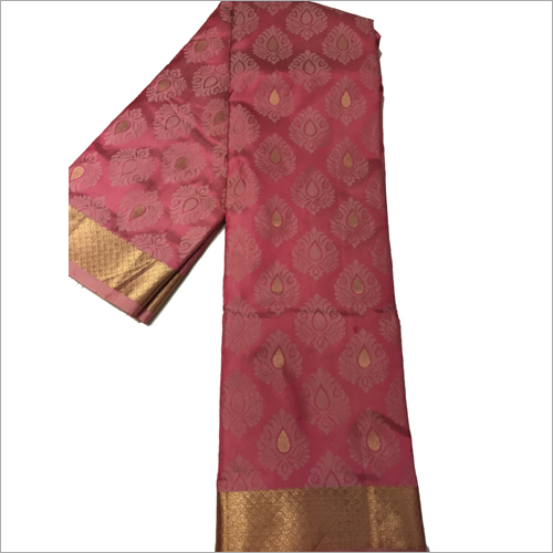 महिलाओं की शुद्ध रेशमी साड़ियाँ