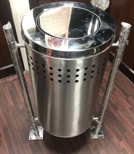 Stainless Steel Sewing Dustbin Application: Outdoor