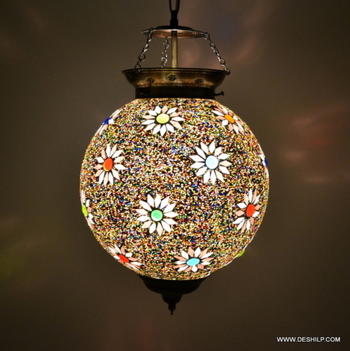 मल्टीकलर राउंड शेप मल्टी मोजाइक वॉल हैंगिंग