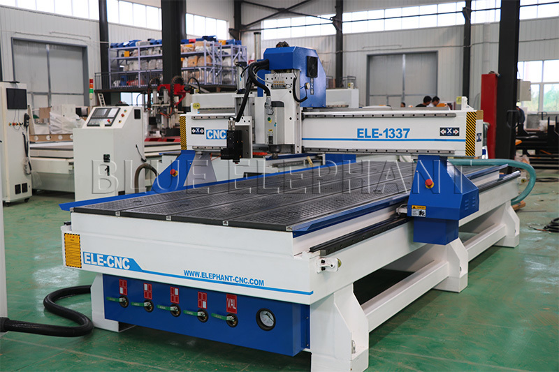 Vacuum Cleaning System Blue Elephant 1337 Cnc Router Wood Cutting Machine Working Automatic Fabric Strip Leather Router Cutting Machines For Sale