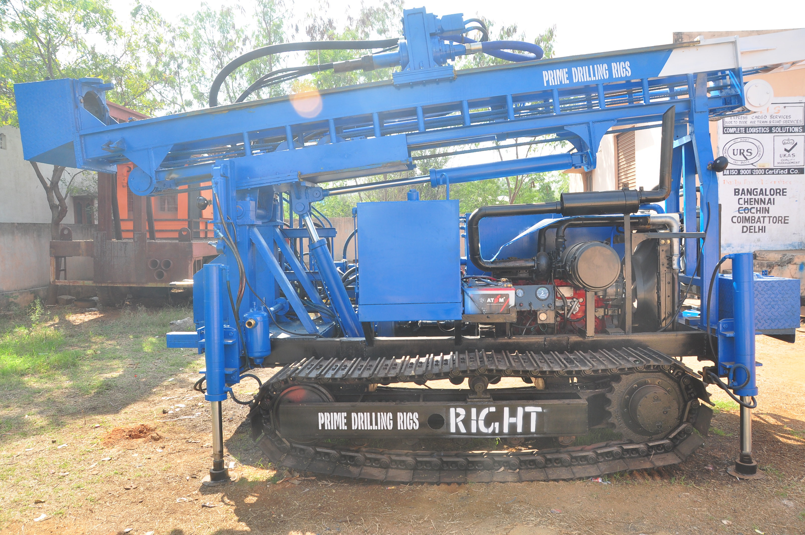 Semi-automatic Crawler Blast Hole Underground Drilling Rig For Sale at ...