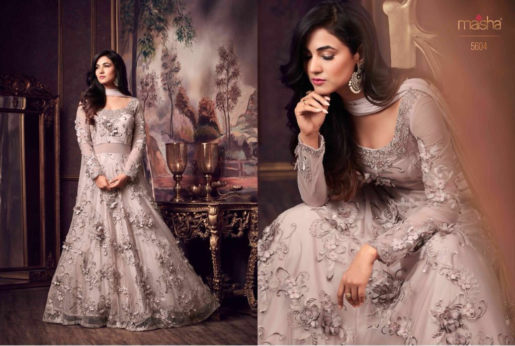 Ladies Organza Suit - High-quality Sheer Fabric , Custom Size Options, Elegant Neck Pattern, Fade Resistant Color And Sheen, Comfortable Wear