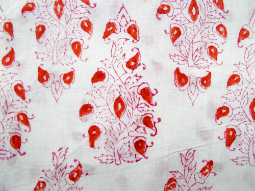 फ्लोरल कॉटन फैब्रिक डिजाइन