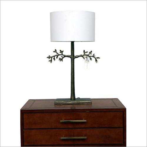 पेड़ के आकार का टेबल लैंप