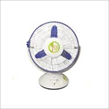 नीला ब्लेड टेबल फैन