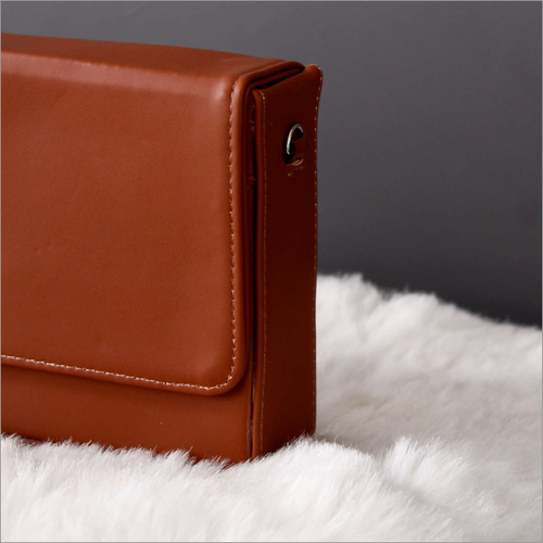 हैंडबैग - नाओमी तन