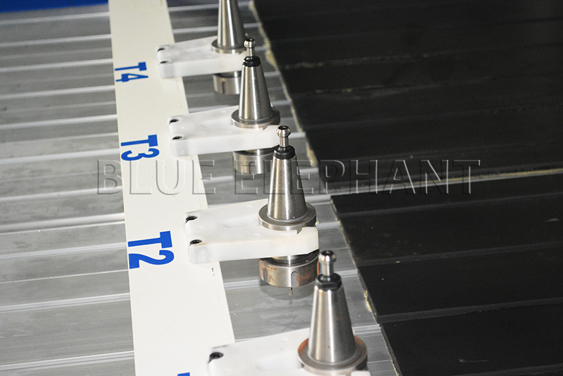 Vacuum Cleaning System Portable 1313 Mini Atc Cnc Milling Automatic 3d Wood Carving Router Machine For Sale