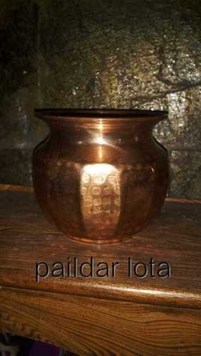 पारंपरिक तांबे का लोटा