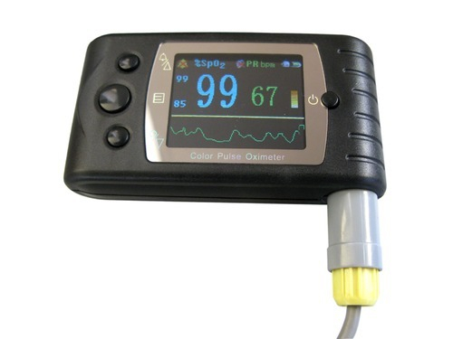 हाथ से पकड़ने वाला पल्स ऑक्सीमीटर CMS 60C