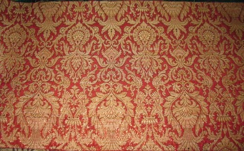 डिज़ाइनर रेशमी ब्रोकेड