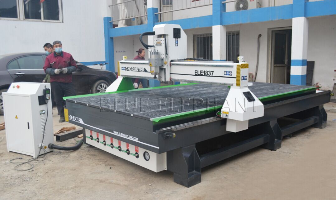 Vacuum Cleaning System Woodworking Machinery Made In China 1837 Cnc Wood Engraving Machine Wooden Picture Frame Cnc Wood Cutting Machine