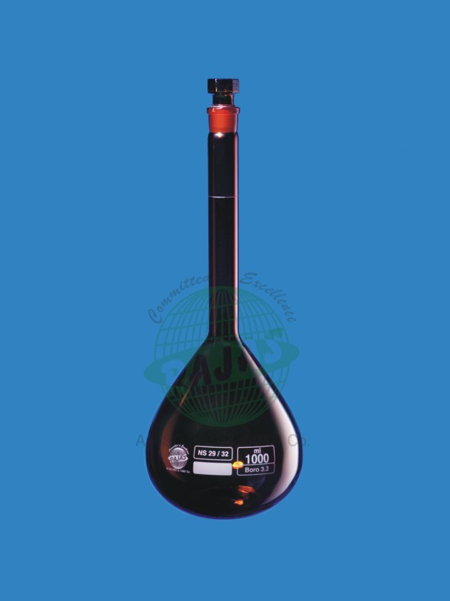 Volumetric Flask Equipment Materials: Glass