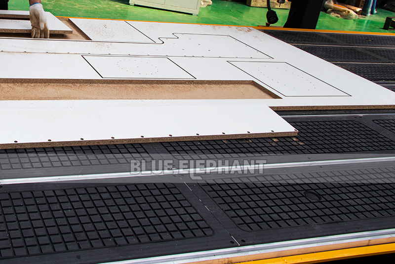 Yellow 2040 Cnc Router For Wooden Furniture