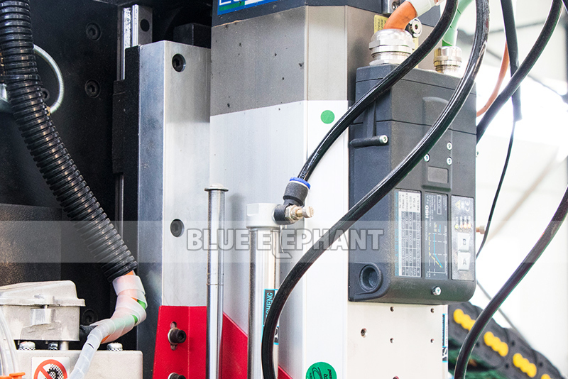 Yellow 2040 Cnc Router For Wooden Furniture