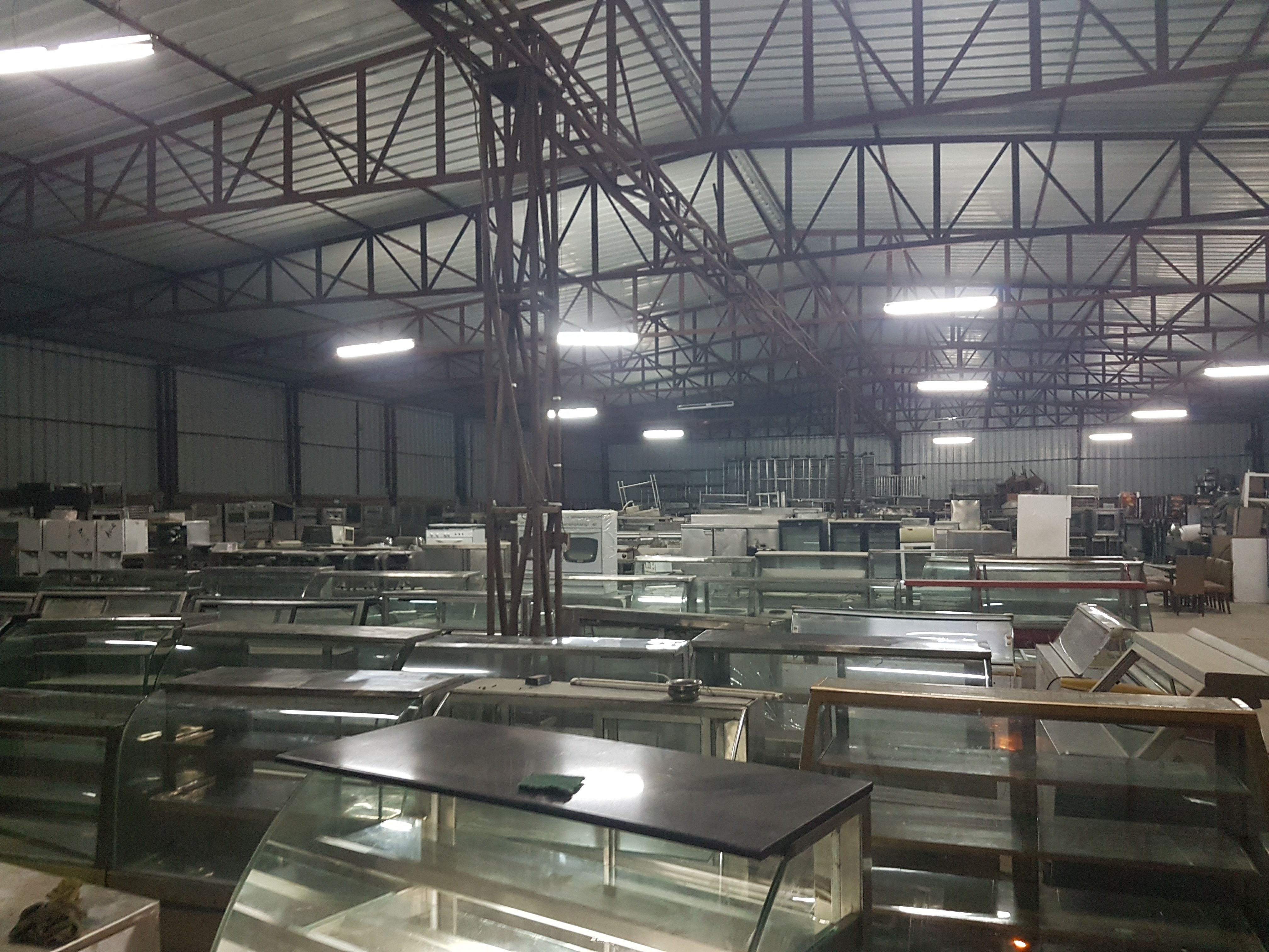 Double Sink With Table - Material: Stainless Steel