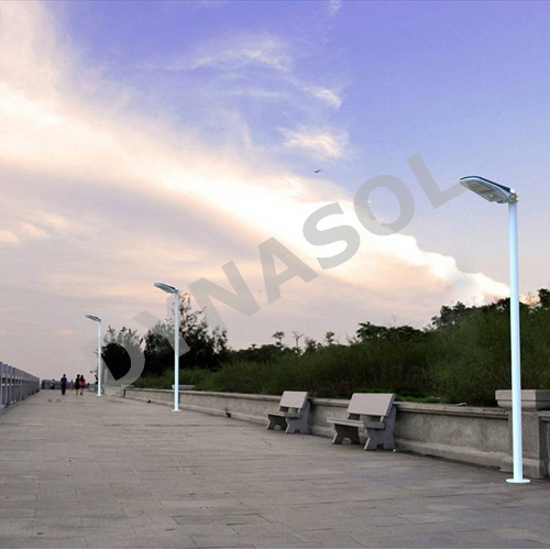 1000 Lumens Fully Automatic Remote Controlled All-in-one Led Solar Street Light