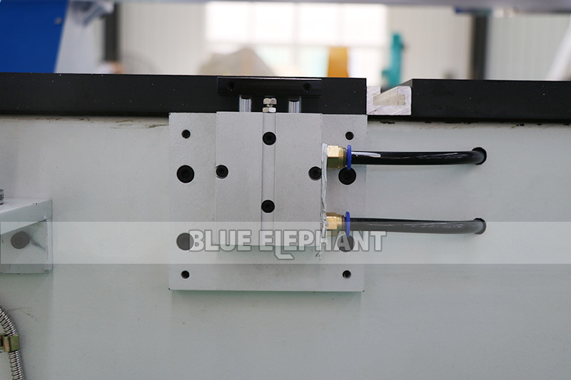 Blue Woodworking Machine Carving And Cutting Wood Double Bed Designs 1325 Cnc Router For Sale