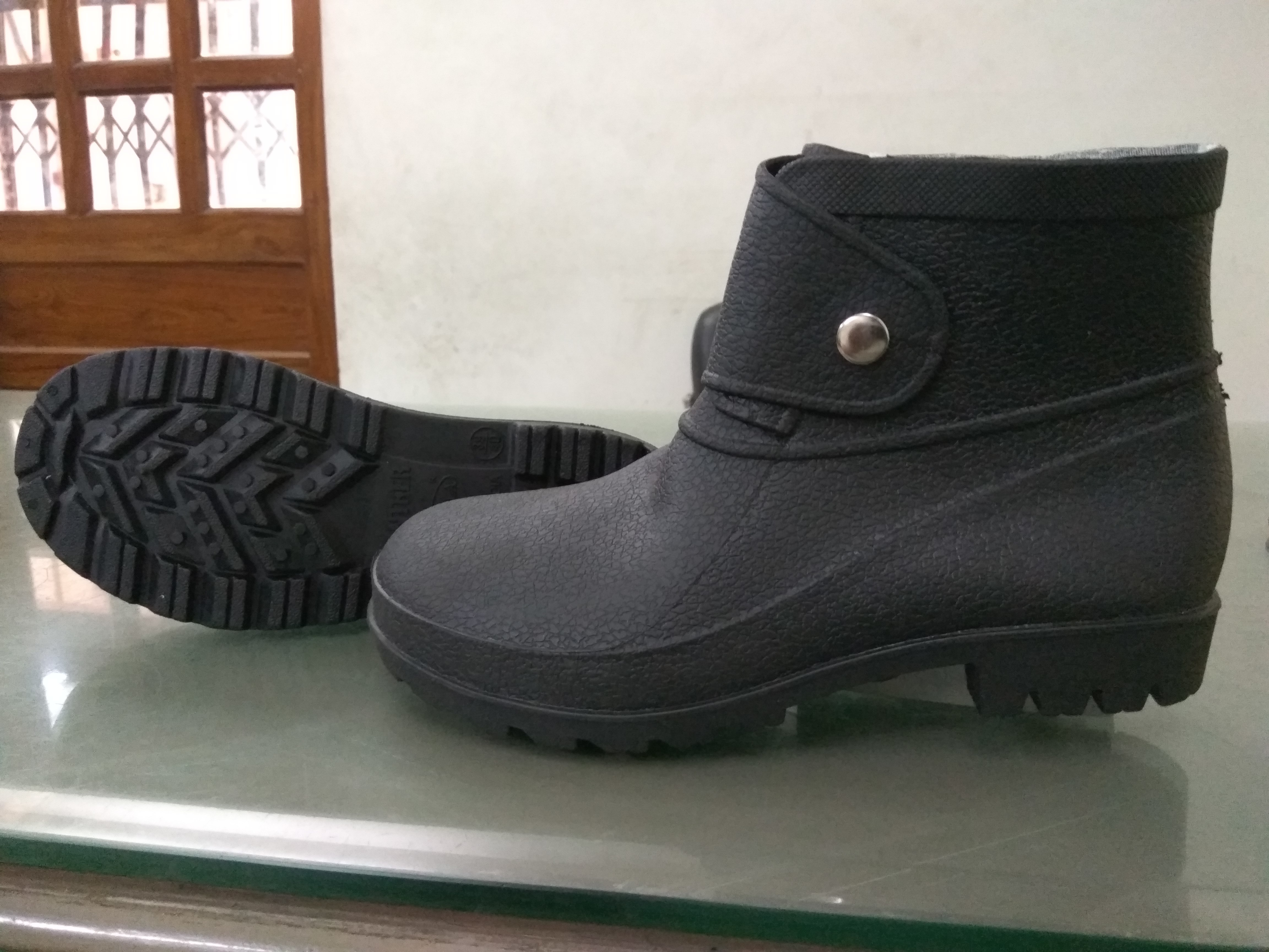 Snow Ankle Boot/button Boot - Color: All