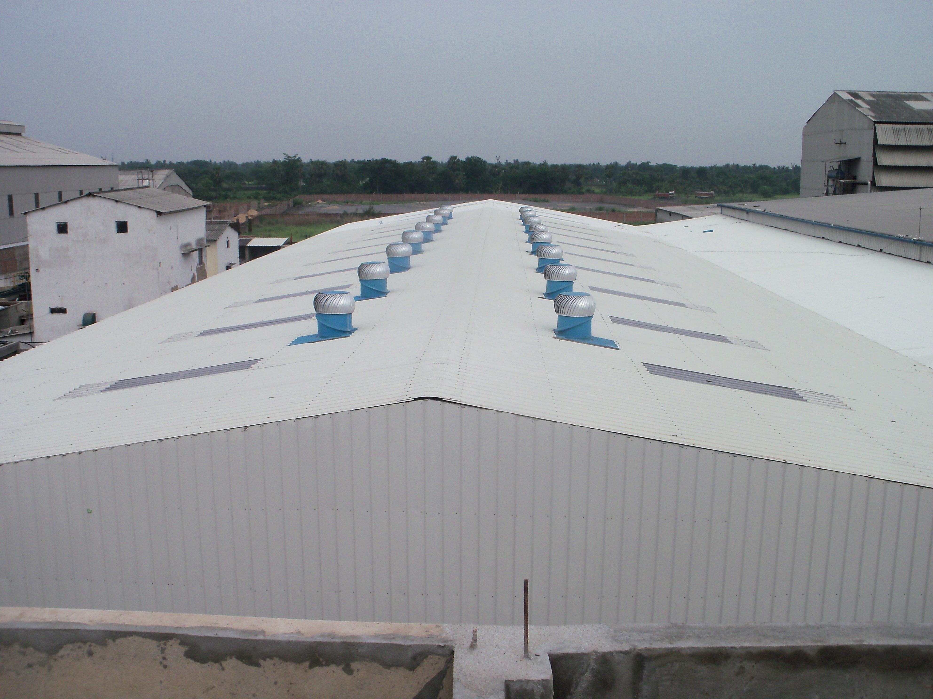Pre Engineered Steel Building - Steel Structure, Dimensions Aligned, Custom Color Options Available | Low Maintenance, Expert Quality Assurance, Multi-functional Use