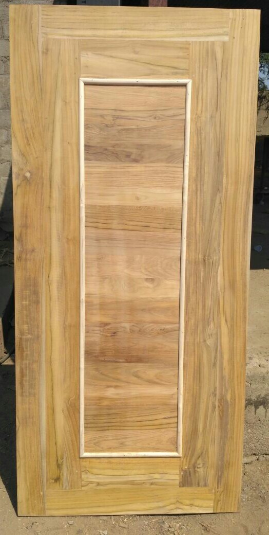 Teak Wood Door With Maple Beading Application: Interior
