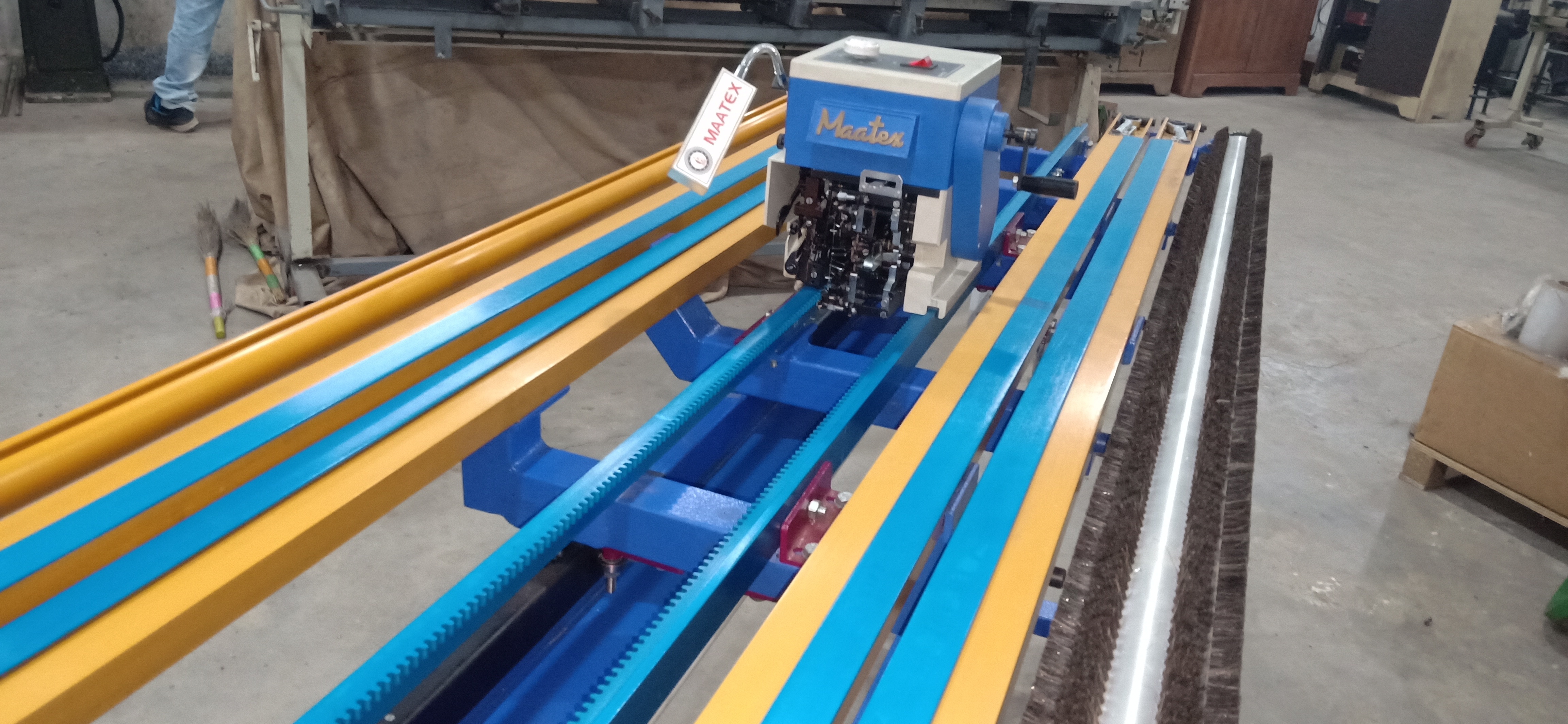 Industrial Textile Knotting Machine - Semi-automatic, Blue Color | 1-year Warranty, Efficient Knotting Performance