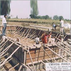 डाला हुआ कंक्रीट पूल