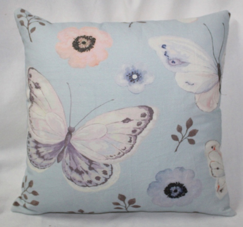 तितली प्रिंट कुशन कवर