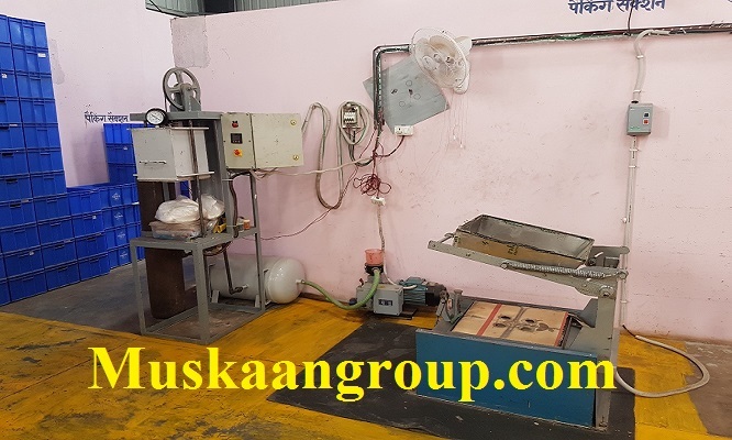 Vacuum Packing Machine - Electric, 40 Kg/batch Capacity | Heavy Duty, Durable, Rust Proof, Highly Efficient, Less Power Consumable