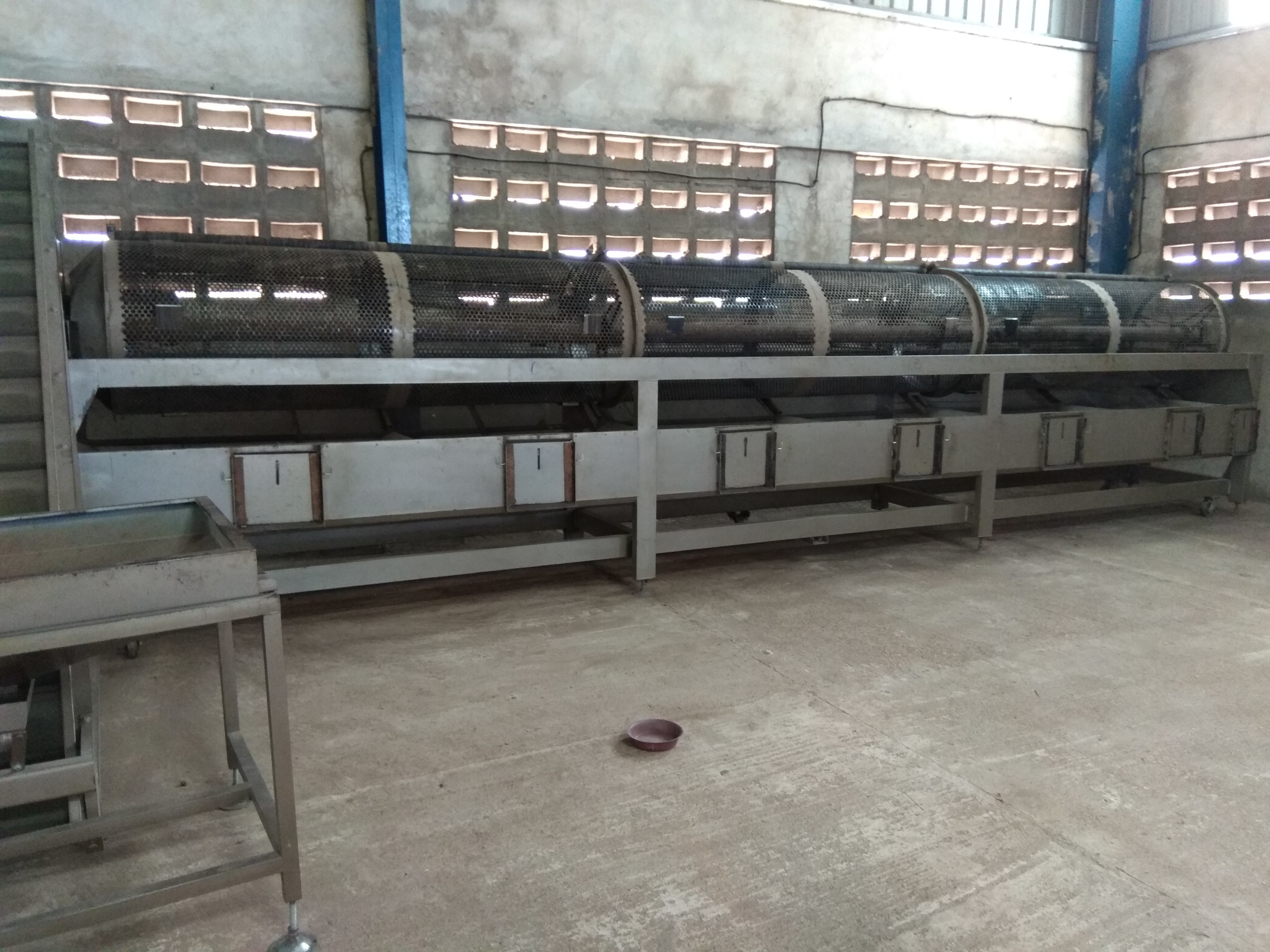 Raw Cashew Nut Grading Machine - Electric Start, Metal Construction | High Efficiency, Precise Design, Durable Quality, Fine Finishing