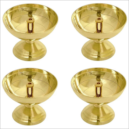 पीतल का तेल का दीप