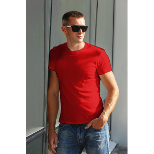 क्लासिक प्लेन पुरुषों की टी-शर्ट - लाल