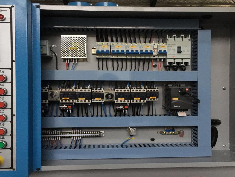 White Wide Belt Sanding Machine