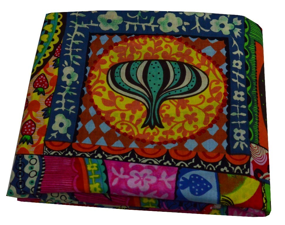 Floral & Flower Pattern Printed Fabric - 100% Cotton, 44` Width | Multi Color Design For Dressmaking, Home Decor, Curtain Art, And Furnishings