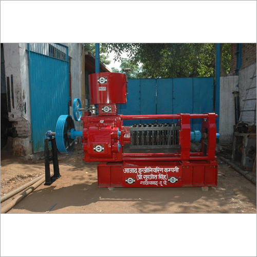  ऑटोमैटिक 9 बोल्ट सिंगल गियर ऑयल एक्सपेलर बेड टाइप