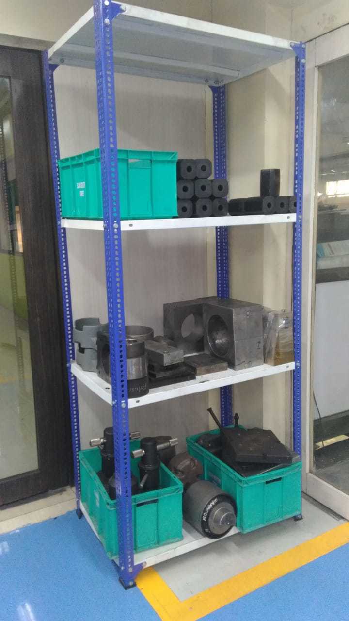 Slotted Angle Racks Capacity: Up To 150 Kg Kg/hr