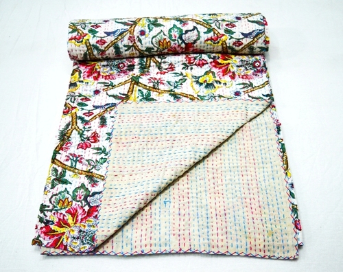 फ्लावर लीफ प्रिंटेड ट्विन साइज कांथा क्विल्ट