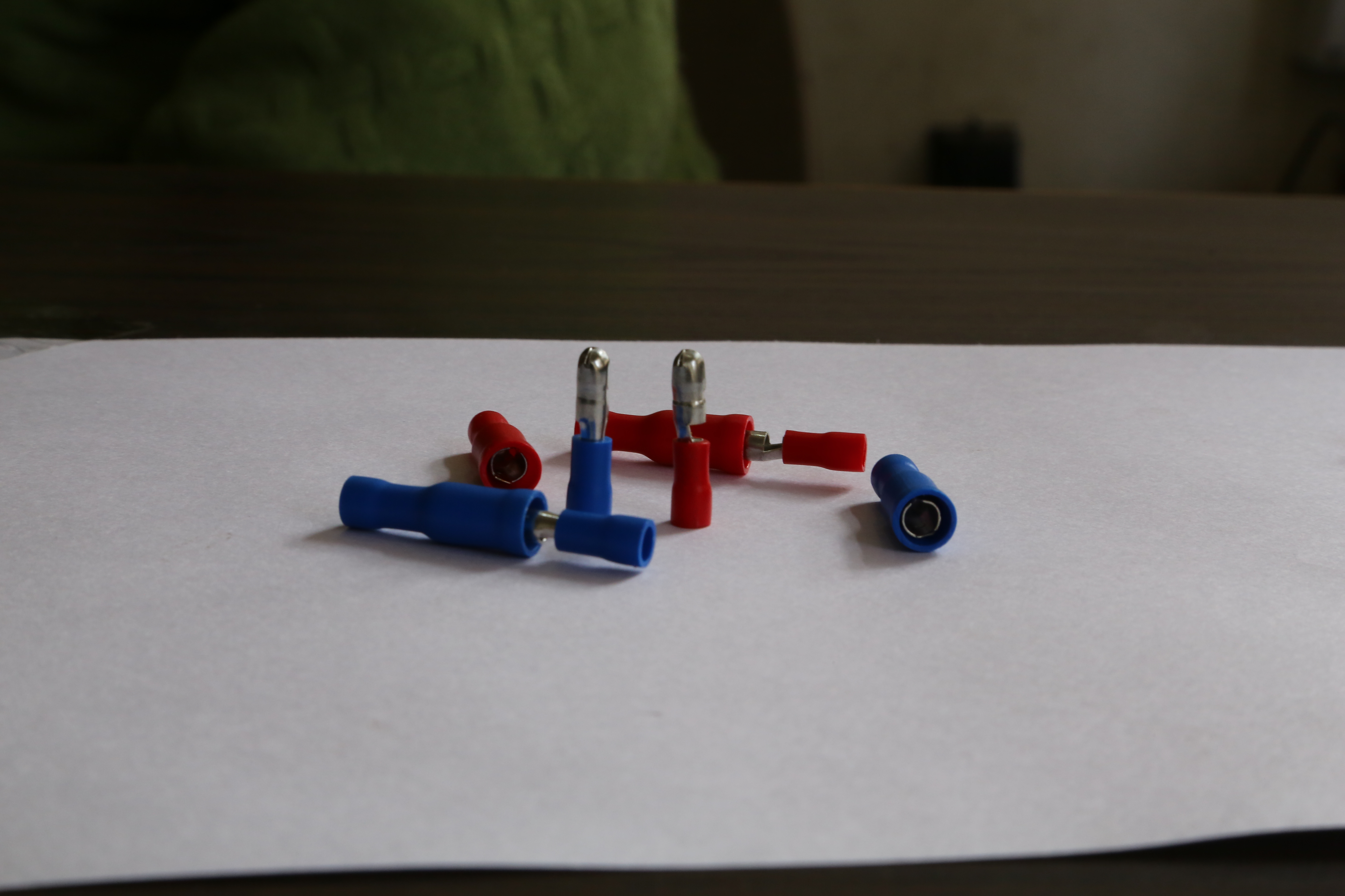 Insulated Male Bullet Terminals - 99.9% Pure Brass, Tin Plated, Vinyl Insulated | Red And Blue, 12 Months Warranty, 750 Grams Weight