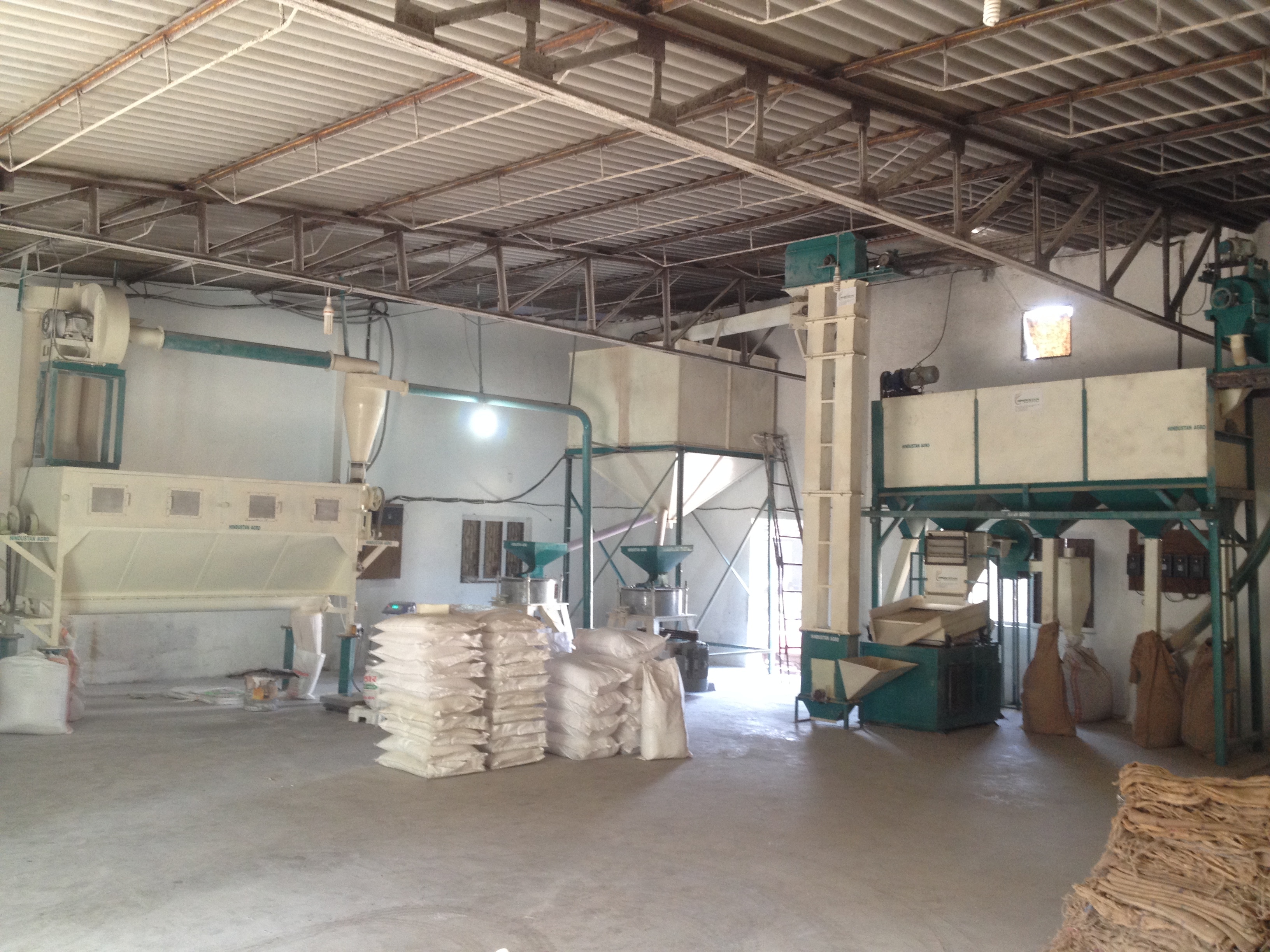 Atta Plant Capacity: 250 Kg