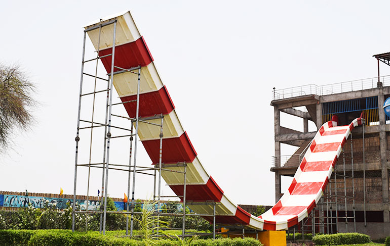Steel Pendulum Water Slide
